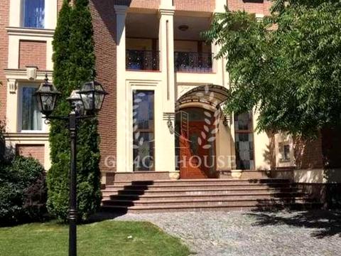 будинок за адресою Ярослава Мудрого вул.