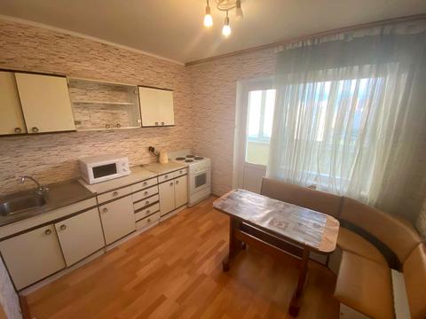 квартира за адресою Драгоманова вул., 8-А