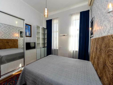 квартира за адресою Шовковична вул., 36/7