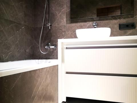 квартира за адресою Миколи Ушакова вул., 1-Б