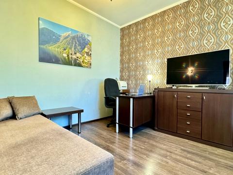 будинок за адресою Богатирська вул., 30б