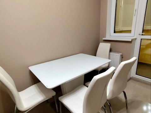 квартира за адресою Сім'ї Кульженків вул. (Петра Дегтяренка), 33