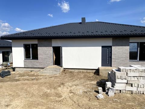 будинок за адресою Масив київський, 100