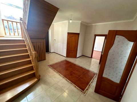 будинок за адресою Горіхова вул., 44