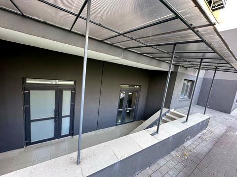 коммерческая по адресу Набережная ул., 8д