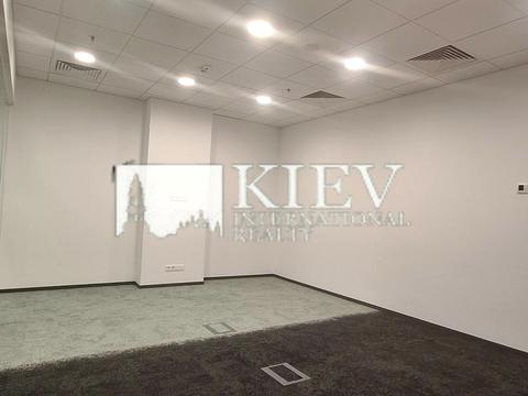 комерційна за адресою Князів Острозьких вул. (Московська), 32