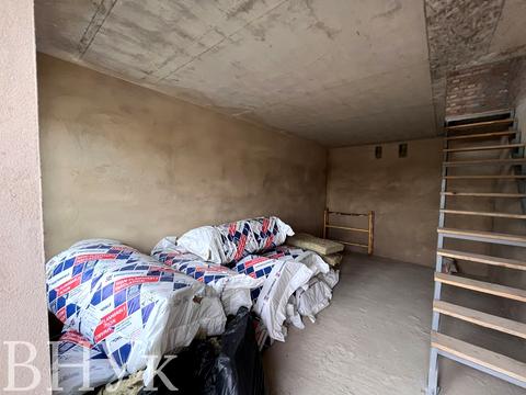 квартира за адресою Зоряна вул., 3