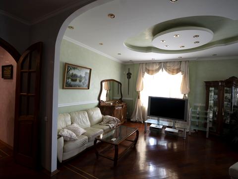 квартира за адресою Дмитрівська вул., 13-А
