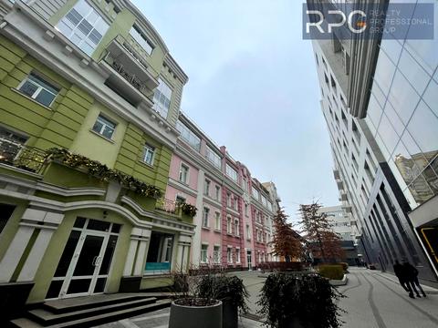 комерційна за адресою Сім'ї Прахових вул. (Гайдара), 58/10