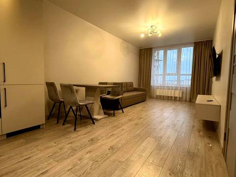 квартира по адресу Червоной Калины просп., 53