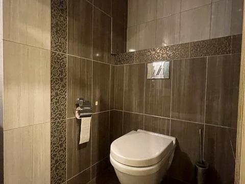 квартира за адресою Анни Ахматової вул., 35