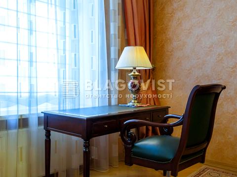 квартира за адресою Софіївська вул., 25