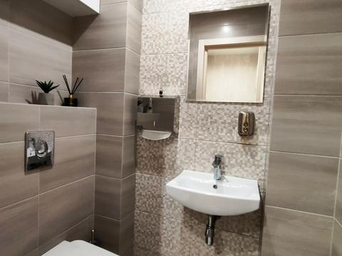 коммерческая по адресу Героев Харькова просп. (Московский), 162