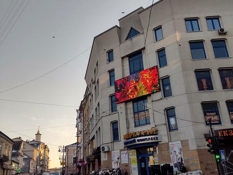 комерційна за адресою Кардинала Любомира Гузара вул., 34а