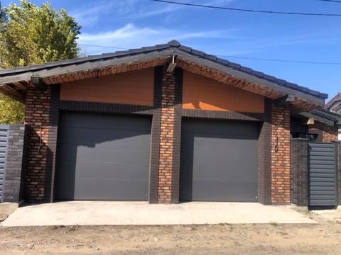 будинок за адресою Надії