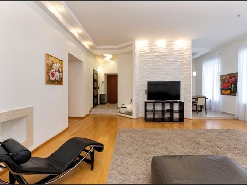 квартира за адресою Київ, Круглоуніверситетська вул., 6