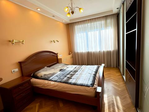 квартира за адресою Іпсилантіївський пров. (Аїстова вул.), 5