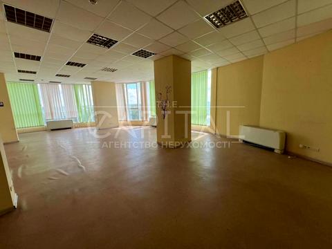 комерційна за адресою Харківське шосе, 201-203