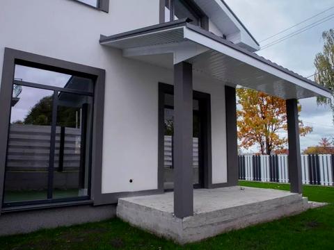 будинок за адресою Богдана Ступки