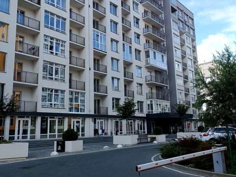 комерційна за адресою Чернівці, Руська вул., 213б