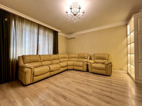 квартира за адресою Володимирська вул., 1