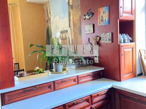 будинок за адресою Ярослава Мудрого вул.