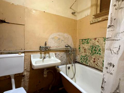 квартира за адресою Довга вул., 96а