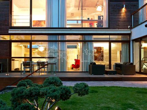 будинок за адресою Білої Акації вул., 20