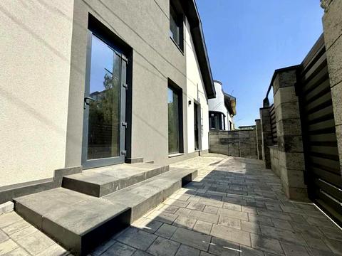 будинок за адресою Добрянського