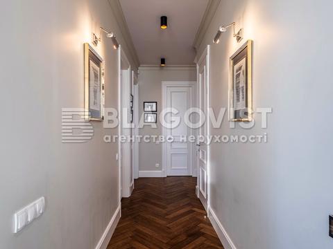 квартира за адресою Авіаконструктора Антонова вул., 2-Б