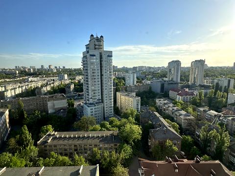 квартира за адресою Кирило-Мефодіївська вул., 2