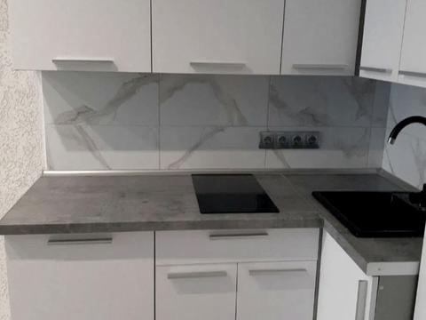 квартира за адресою Академіка Булаховського вул., 2