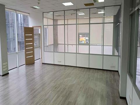 коммерческая по адресу Нововокзальная ул., 2