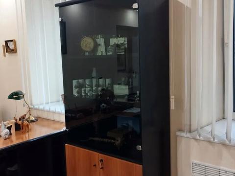 комерційна за адресою Шевченка вул., 18