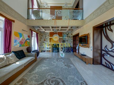 будинок за адресою Вишневе містечко