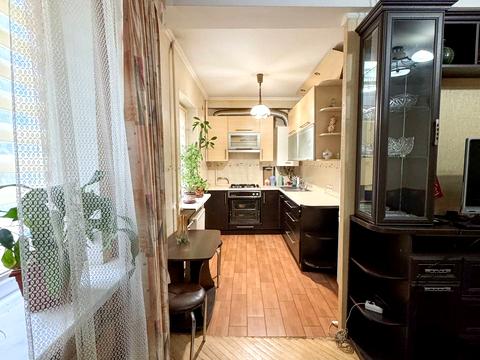 квартира за адресою Незалежності бульв. (50 років Жовтня), 11-А