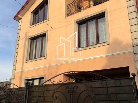 дом по адресу Чечета ул., 230