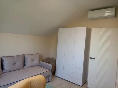 будинок за адресою Богатирська вул., 42