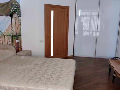 квартира за адресою Разумовська вул., 10/12