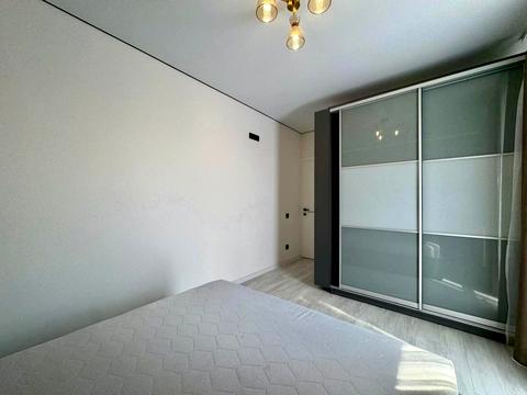 квартира за адресою Стадникової вул., 16