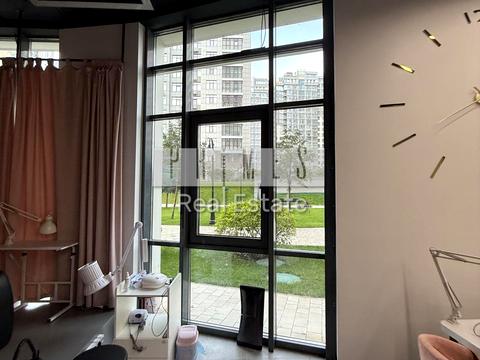 коммерческая по адресу Андрея Верхогляда ул. (Михайла Драгомирова), 17-Б