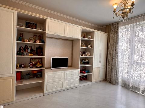 квартира за адресою Літературна вул., 12