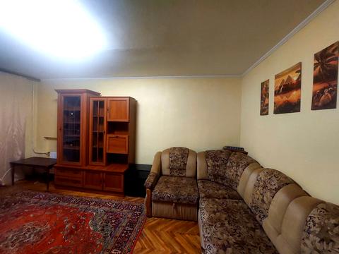 квартира за адресою Олександра Кониського вул., 74-Б