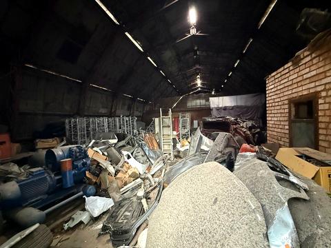 комерційна за адресою Волинська вул., 1