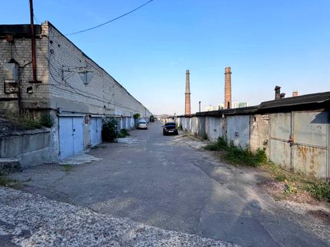 паркоместо по адресу Космическая ул., 115
