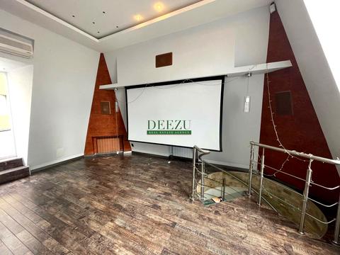 квартира за адресою Лабораторна вул., 8