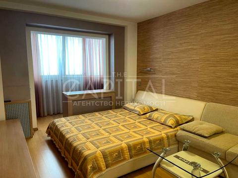 квартира за адресою Райдужна вул., 37