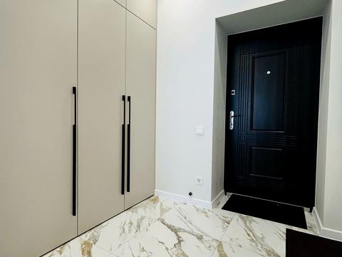 квартира за адресою Яблунева вул., (вул. Радісна, 4)