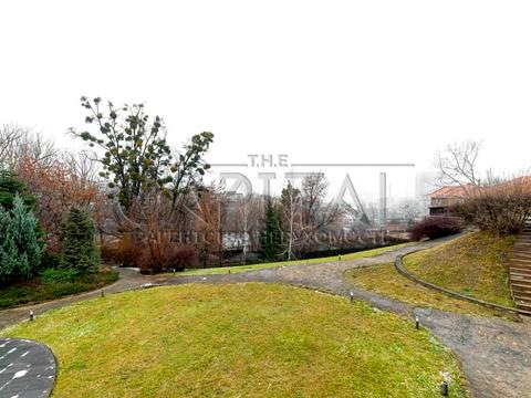 будинок за адресою вул. Локомотивна