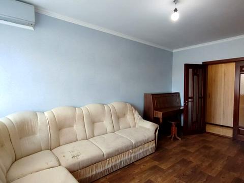 квартира за адресою Володимира Бизова вул. (Якіра), 22